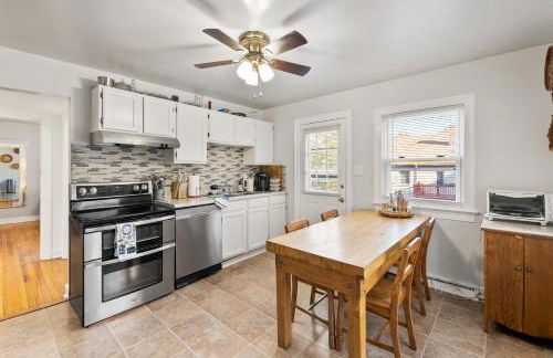 Home Near Downtown Mall & Belmont - Foto 12