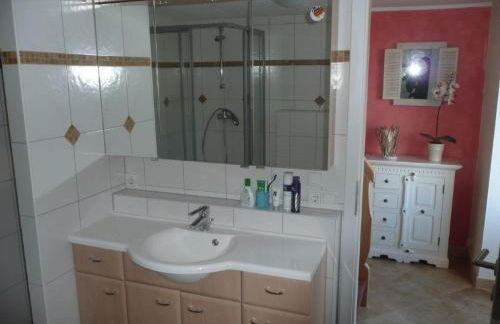 Monteuerzimmer bei Ingolstadt ideal für Monteure und Firmen - Denkendorf - Photo 5