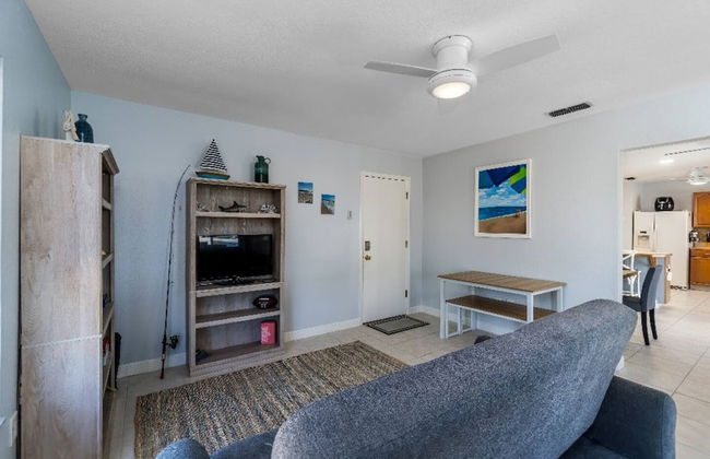 Canal Dreams 3 BR 2 BA Pool Home on the Canal - Photo 35