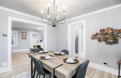 South Bend Serenity: Freshly Renovated 3BR 2mi ND - Foto 20