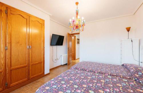 chalet, villa rodeada de naturaleza piscina a doce klm de Valencia y 7 del aeropuerto - Photo 20