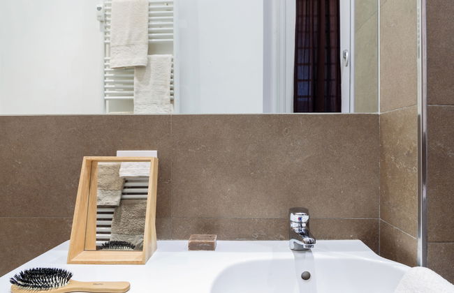 Home at Hotel Dateo Melloni - Photo 17