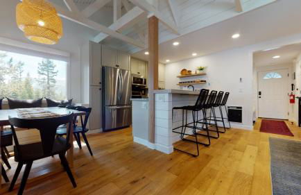 Seasons Four 152 - Photo 17