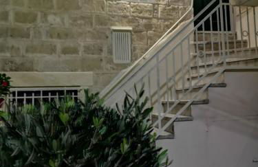 Opera Prima Apartment and Room - Foto 7