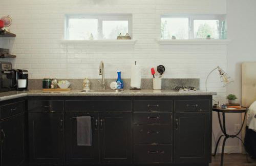 PNW Scenic Loft with Kitchenette - Foto 10