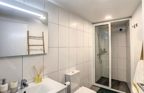 Wild River Villa by LovelyStay - Foto 42