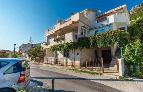 Apartmani Amila-Pisak - Foto 1