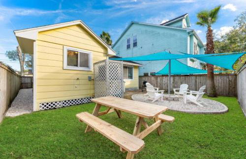 Cozy cottage in the heart of Kemah close to the boardwalk and bay - Foto 16
