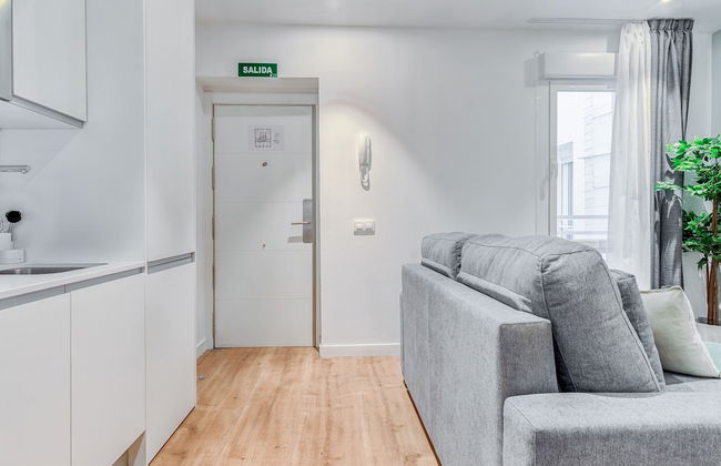 Limehome Madrid C. de Fomento - Photo 29