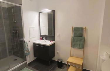 Au calme sur le canal et proche Disney - Foto 7