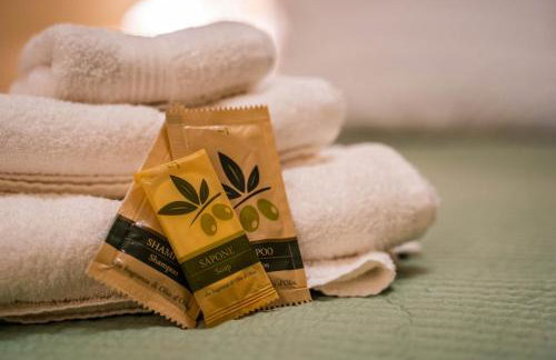 LUXURY VILLA ON SPACIOUS PRIVATE PROPERTY - Photo 59