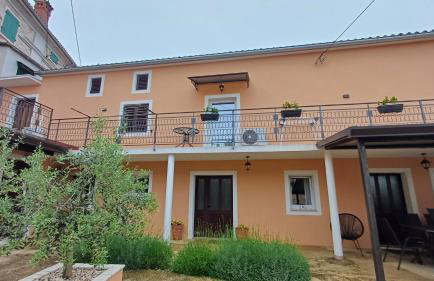 Casa Šimeti Charming Mediterranean Home near Poreč with Private Garden & Free Parking - Photo 38