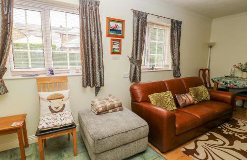 Richmond Cottage - Photo 5