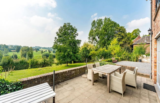 Holiday Home in Voeren Near Nature Park - Foto 18