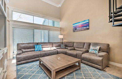 Idyllic Montgomery Condo with Pool and Lake View! - Foto 4