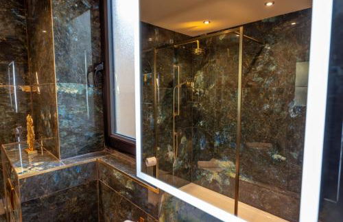 Luxury Lake Front Escape With Hot Tub - Foto 30