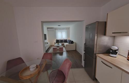 Apartments and pool Luminous - Photo 31