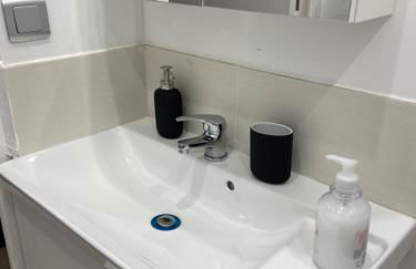 La galerie, proche aéroport - Foto 22