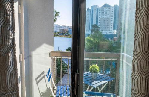 Luxury Lakeview Getaway 1 mile Universal Studios - Foto 34