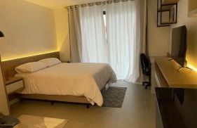 Charming Loft Studio Apartment in Poa com Garden - Foto 7