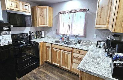 3Bd, King, Brkfst, Large TVs, WD, Sleeps 11, BBQ - Foto 2