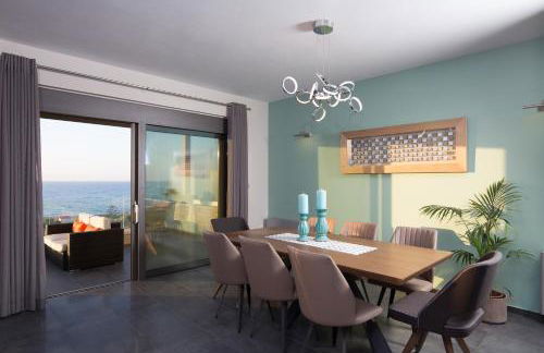 Velvet Breeze Superior Villa - Photo 34