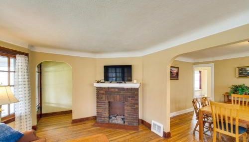 Home 2 Mi to Lakewood Park and Solstice Steps! - Foto 5