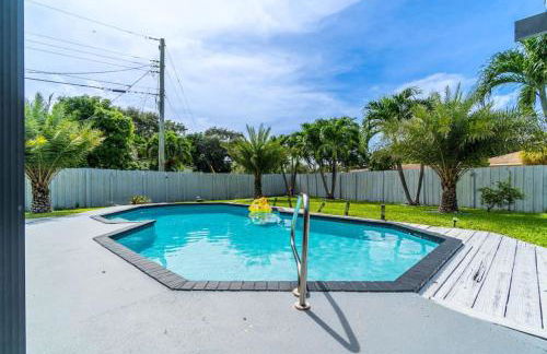 Stunning Hollywood Pool Home - Foto 6