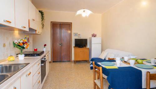 Piazza Verdi SP Roseto Vacanza - Foto 3