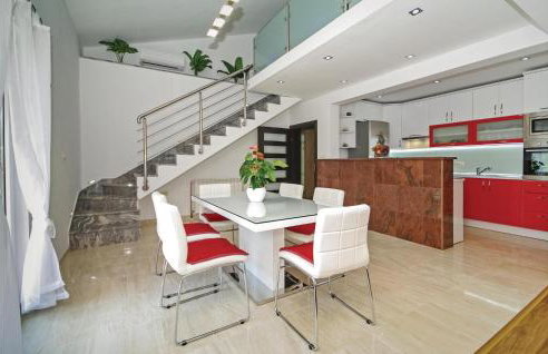 Gorgeous Home In Umcani - Foto 29