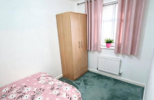 Ellas Stays - Photo 40