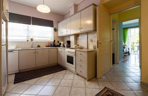 Mother's House - Photo 49