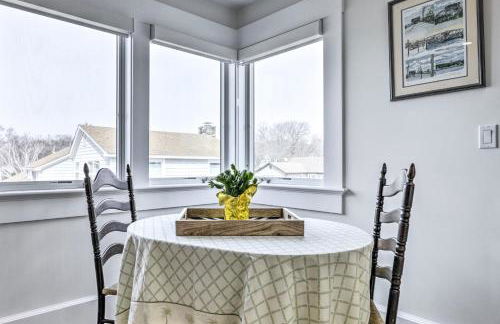 Coastal Waterford Getaway, Steps to the Water! - Foto 12