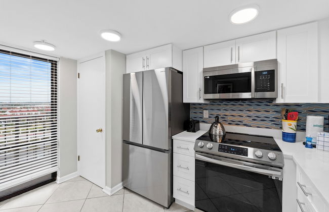 Edgewater Beach Resort #207 Tower 2 by Book That Condo - Foto 135