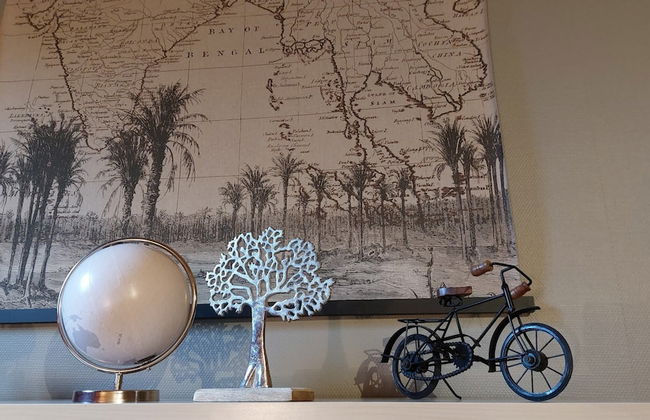 Rustic Holiday Home with Sauna & Hot Tub in Wooded Area - Photo 31