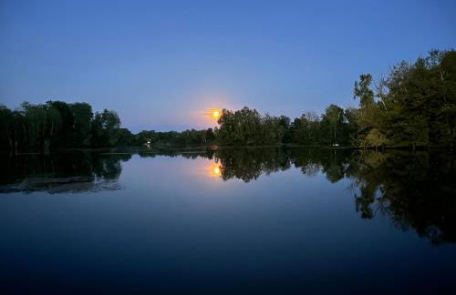 Direkt am See mit privatem Sandstrand - Foto 45