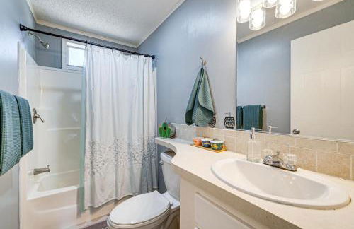 Paddle, Swim and More! Charming Home in High Springs - Foto 17