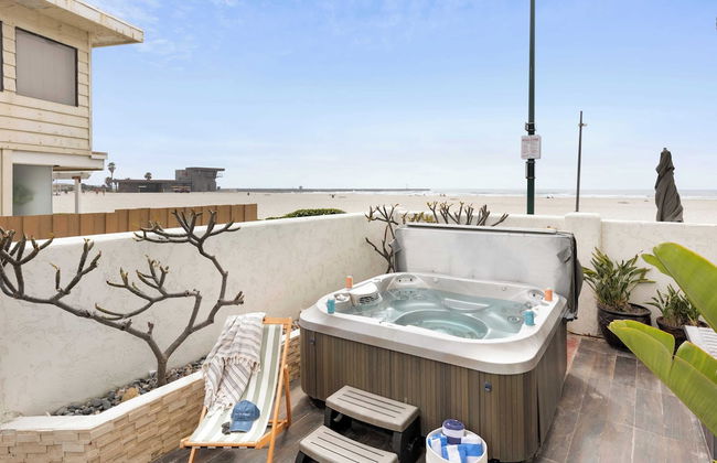 Shoreline by Avantstay Spectacular Beachfront Home w/ Fire Pit, Spa & Pool Table - Foto 43