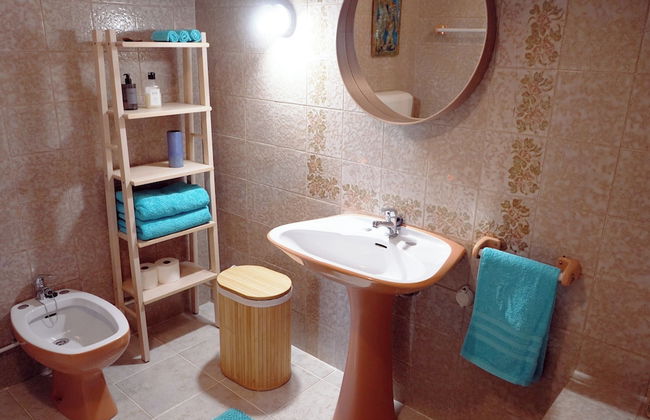 VIC Aveiro Arts House - Photo 62