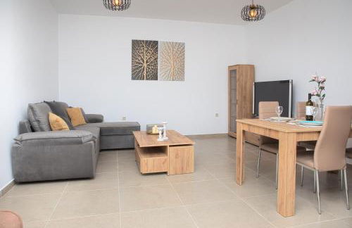 Etheria Comfort House - Photo 31