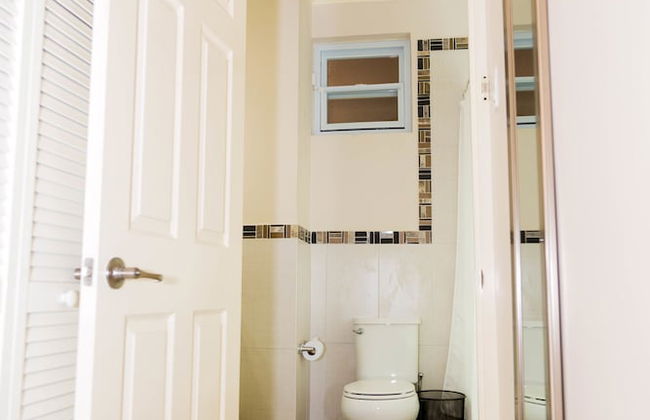 New Kingston Central Guest Apartment - Photo 26