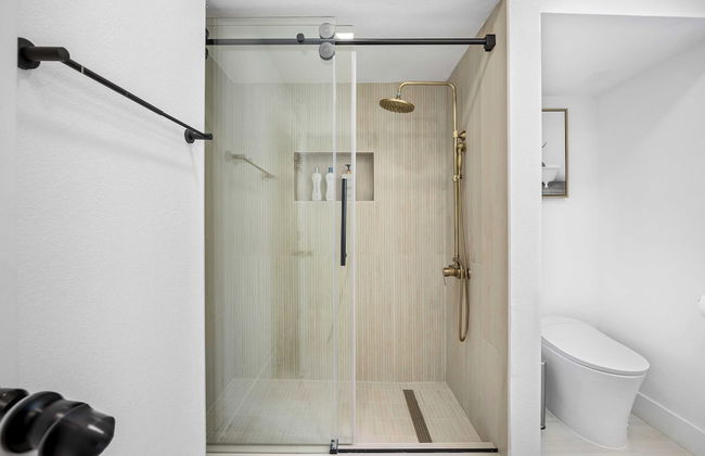 Steps to the Beach, Firepit & Patio Long-term Newport Beach Stay Coastal Cove - Foto 16