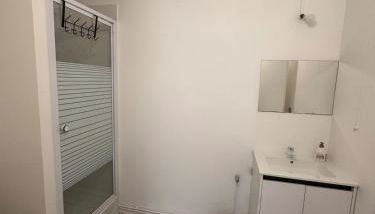 Grand studio lumineux proche gare - Foto 4