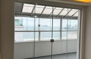 Cobertura 5 suites frente mar Guarujá Pitangueiras - Foto 8