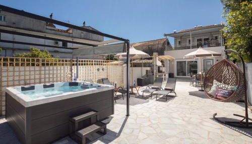 AGGELLE Villa - Photo 5, sunbed