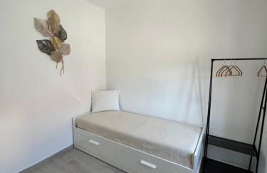 Montesinhos - Foto 9