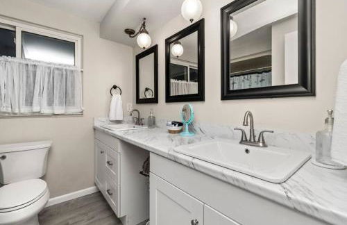 Enjoy Our Lakefront Paradise - Foto 25