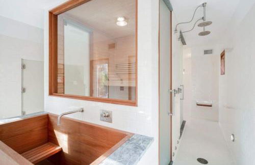 Bluffside Cove by Rove Travel - Villa with Pool & Sauna - Foto 25