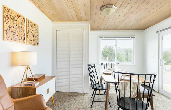 Swan Lake Cottage by Avantstay Views + Firepit - Foto 10