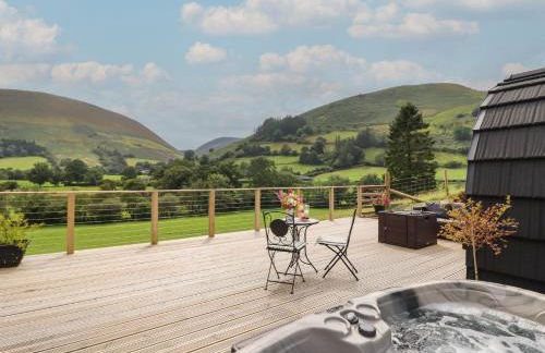 Caban Tirion - Photo 16